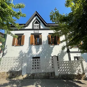 https://villa-nueva-1910.sansebastianhotels.net